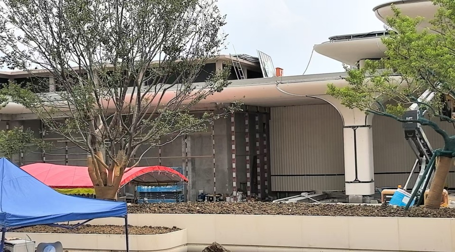 佛山德勝壹號UHPC水磨石柱子門頭造型工程
